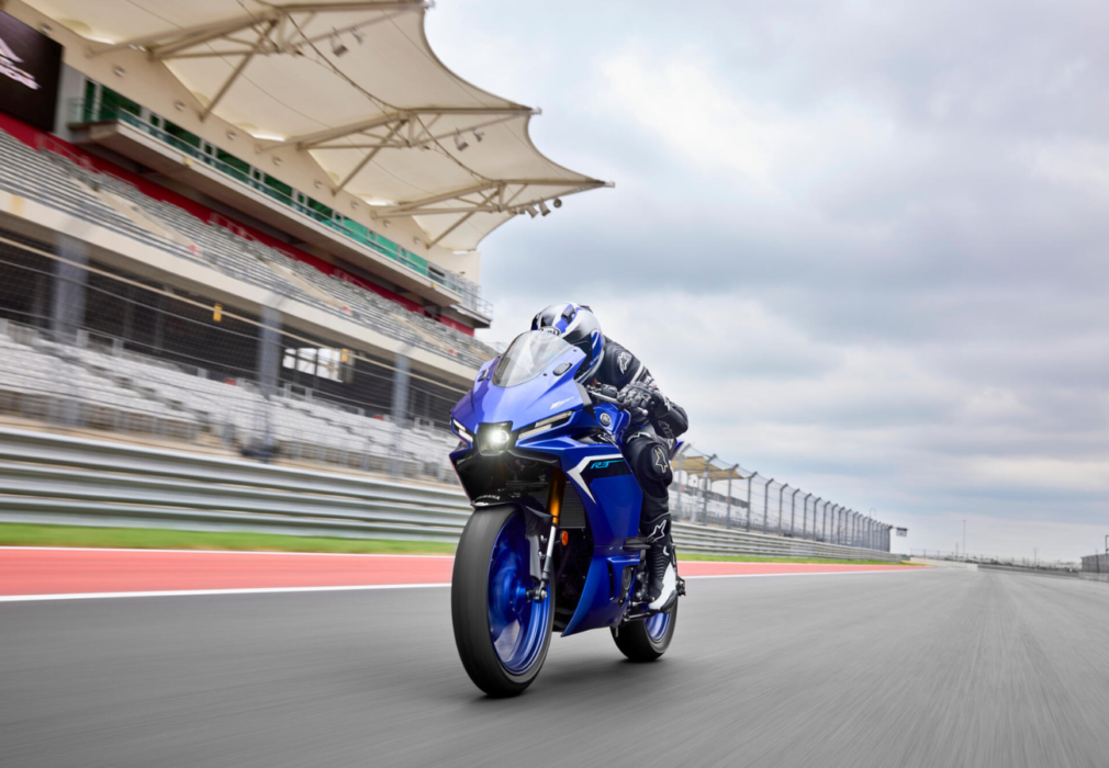 NEW R3 - Yamaha Motos