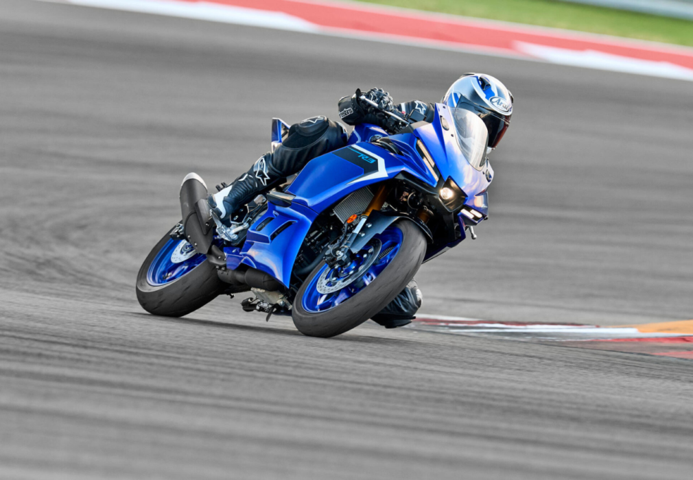 NEW R3 - Yamaha Motos